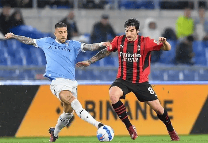 周日026 意甲:拉齐奥vsAC米兰——争冠残阵遇主场低迷,米兰客场能否延续德比气势?